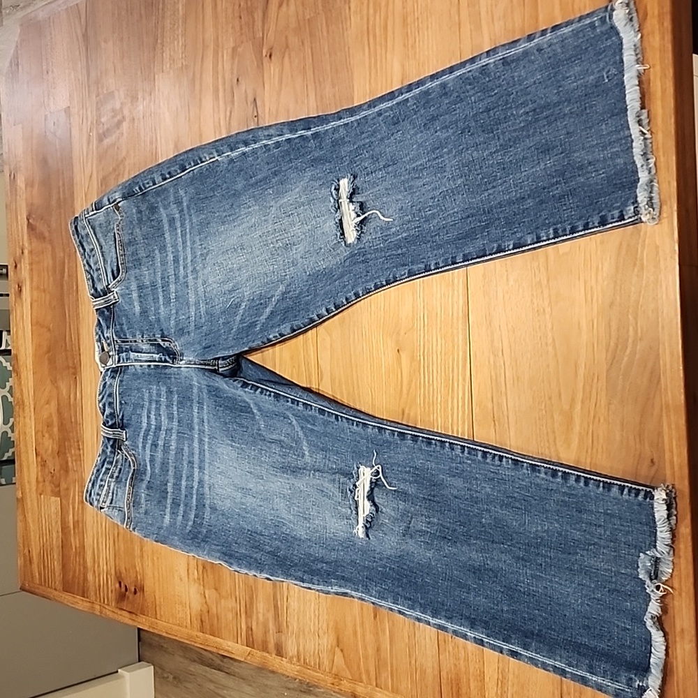 CAbi Cropped High Straight Distressed Jeans sz 12 - Picture 8 of 15